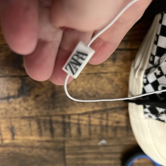 Zara Sneakers Stars Checkered Black and ivory high size 38 or 7 to 7.5 nwt - Picture 12 of 16